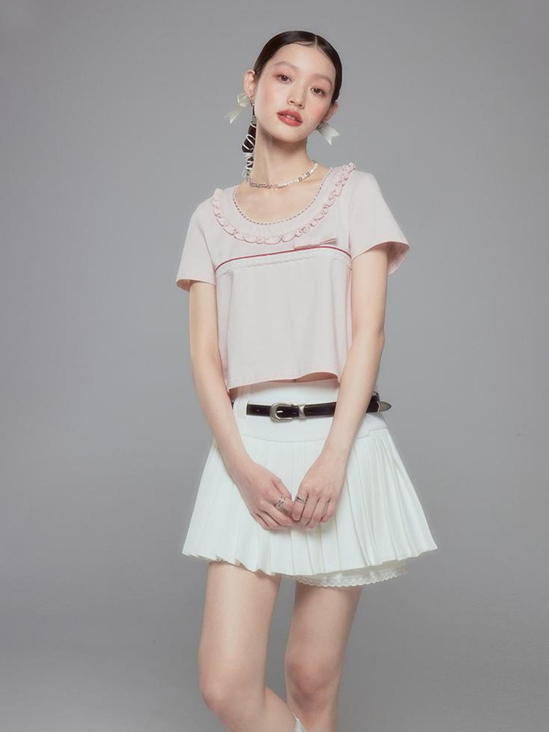DIDDI MODA Colorblock Lace Collar Knit Crop Tee