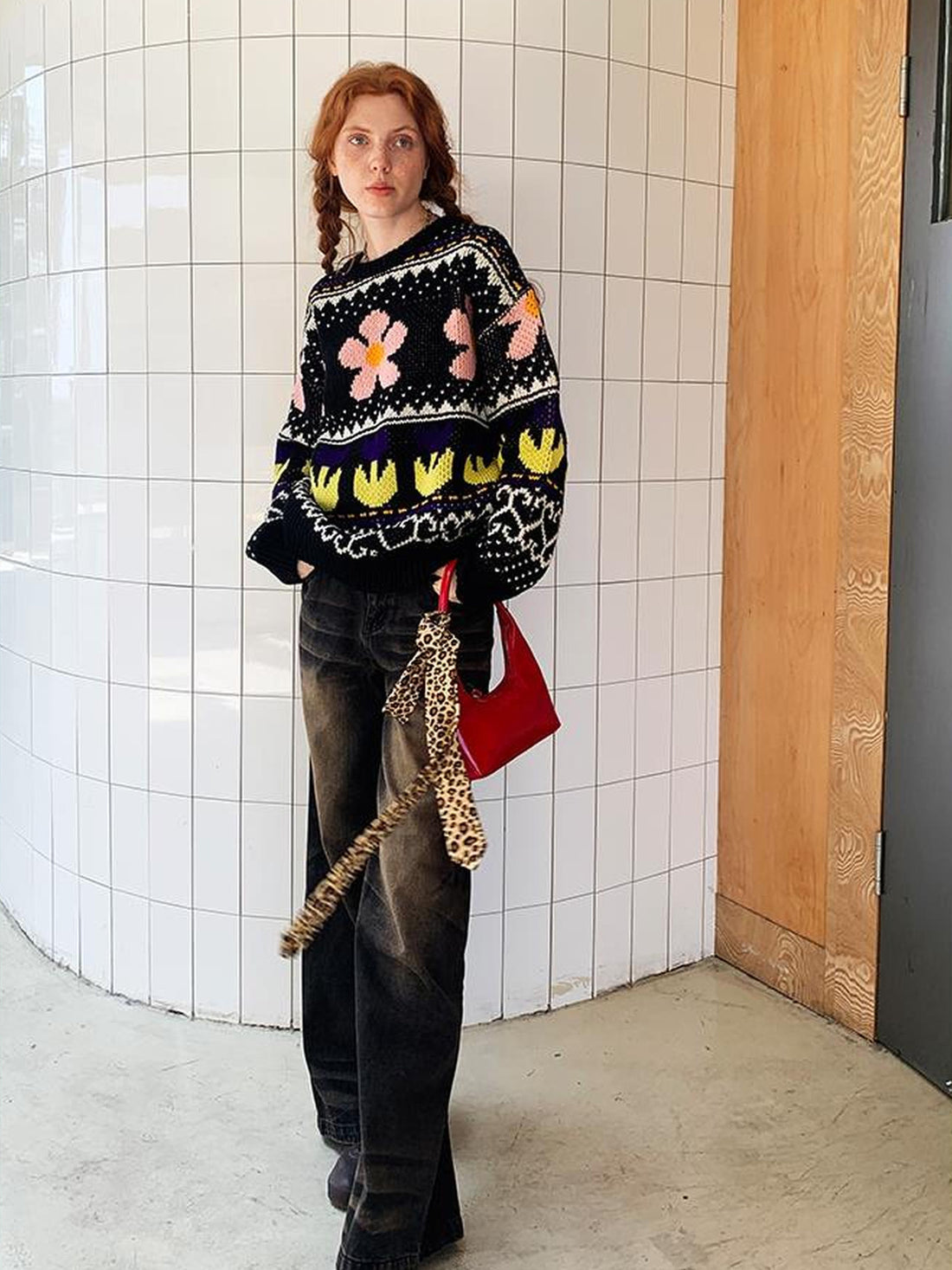 DIDDI MODA Colorful Floral Jacquard Slim Sweater