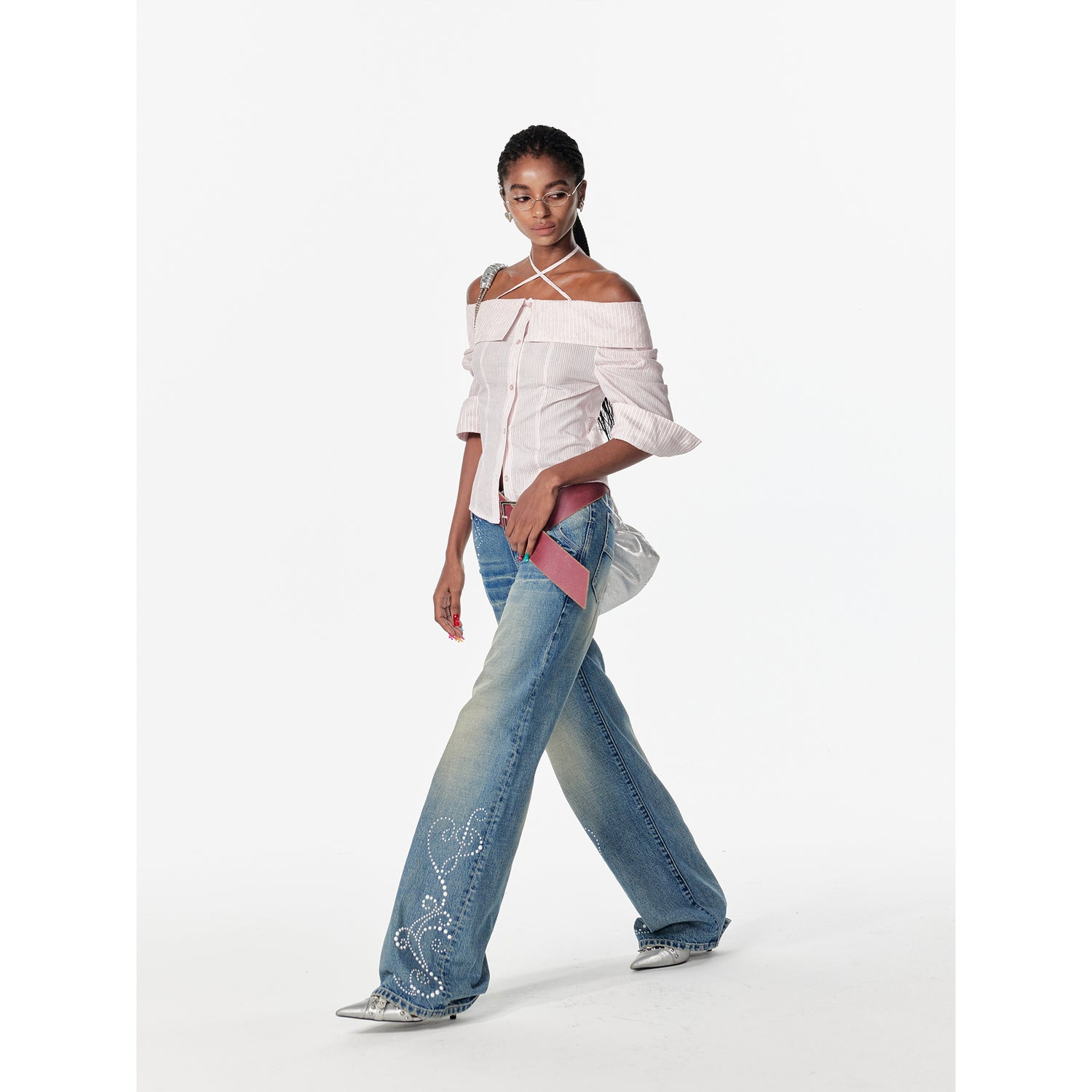2th Desire Vintage Washed Star Embroidered Flare Low Rise Jeans