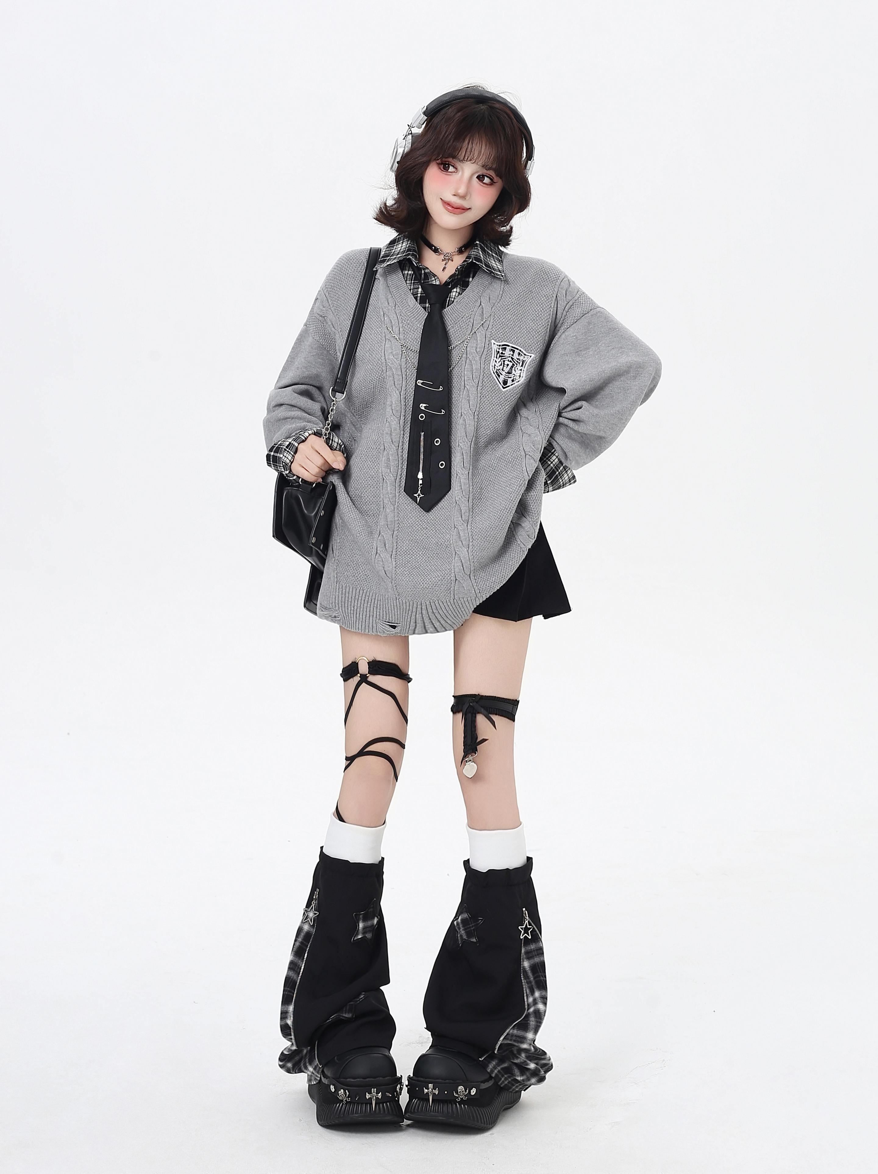 Crazy_Girl_American_Vintage_Plaid_Faux_Layered_V-neck_Cardigan_Women&