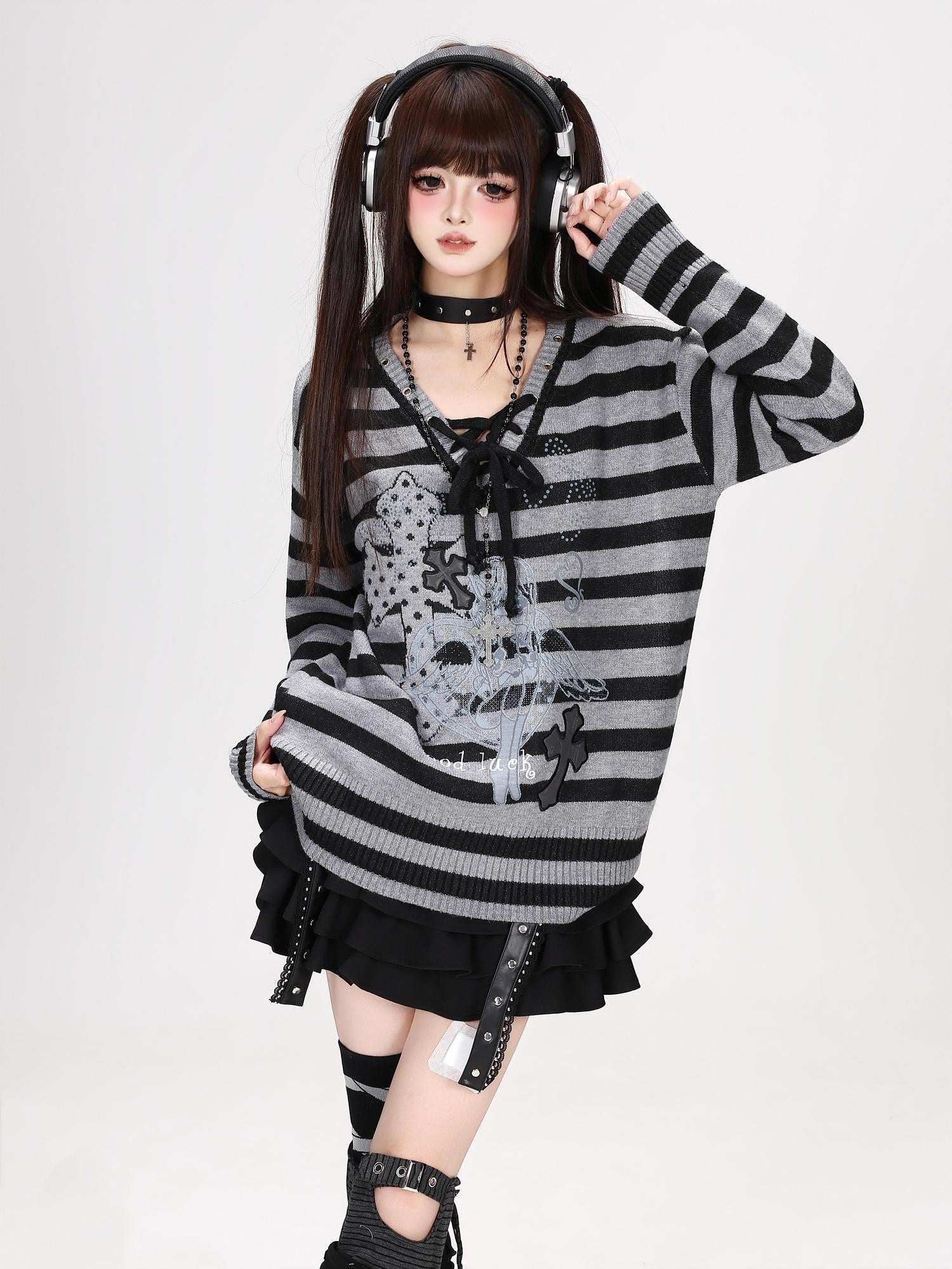 Crazy Girl Black Grey Striped Lace Up V-neck Sweet Loose Women&