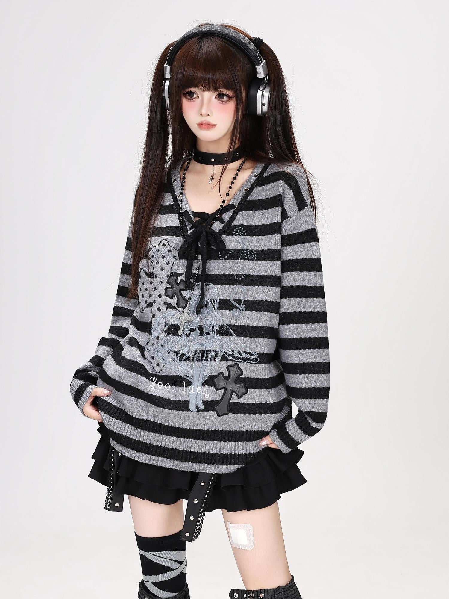 Crazy Girl Black Grey Striped Lace Up V-neck Sweet Loose Women&