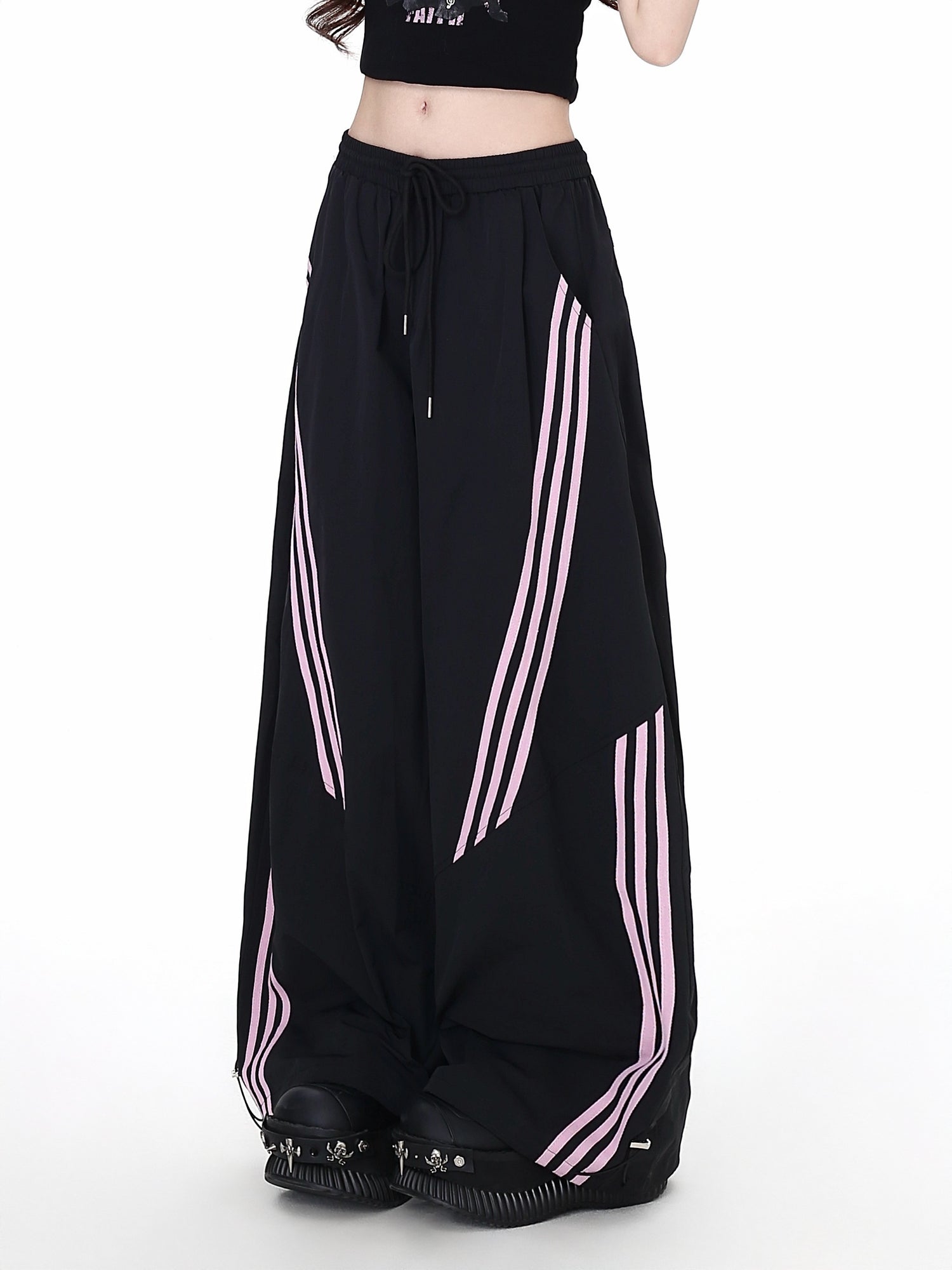 Crazy_Girl_Black_Pink_Striped_Vintage_High_Waist_Women&