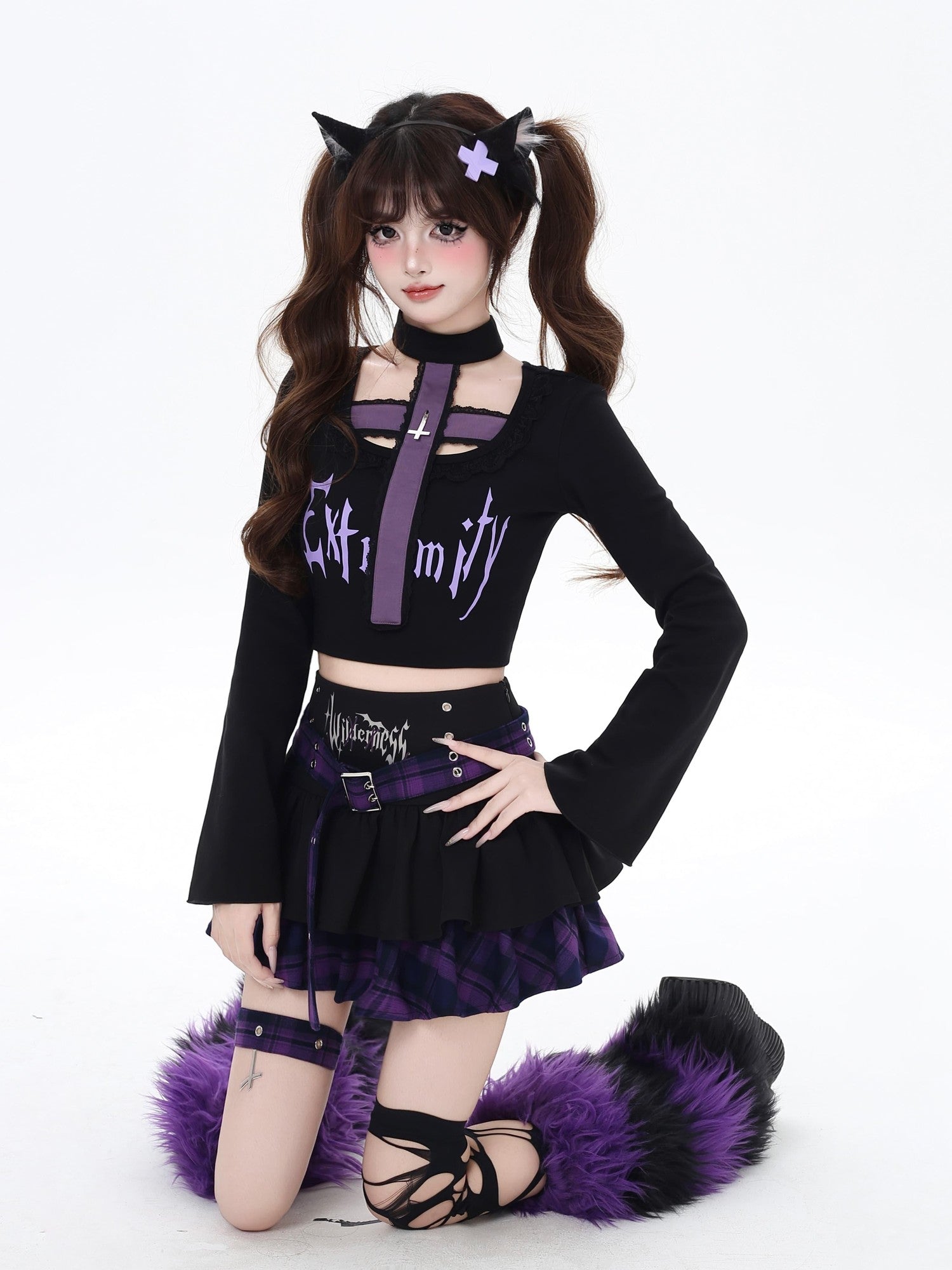 Crazy Girl Black Purple Halter Letter Print Gothic Cropped Women&
