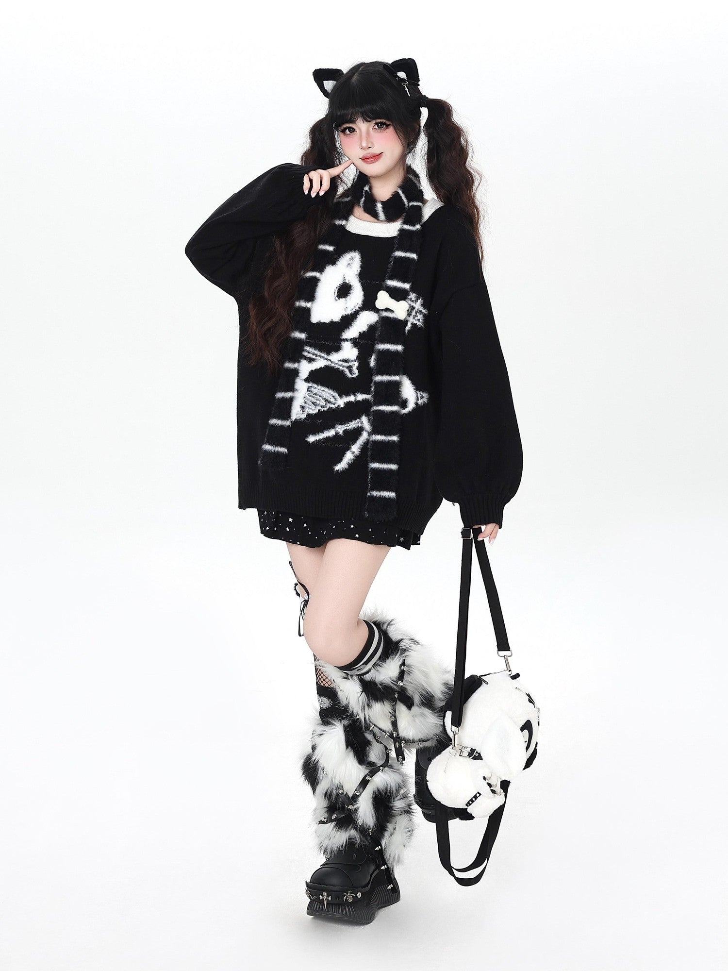 Crazy Girl Black White Kitten Oversized Round Neck Women&