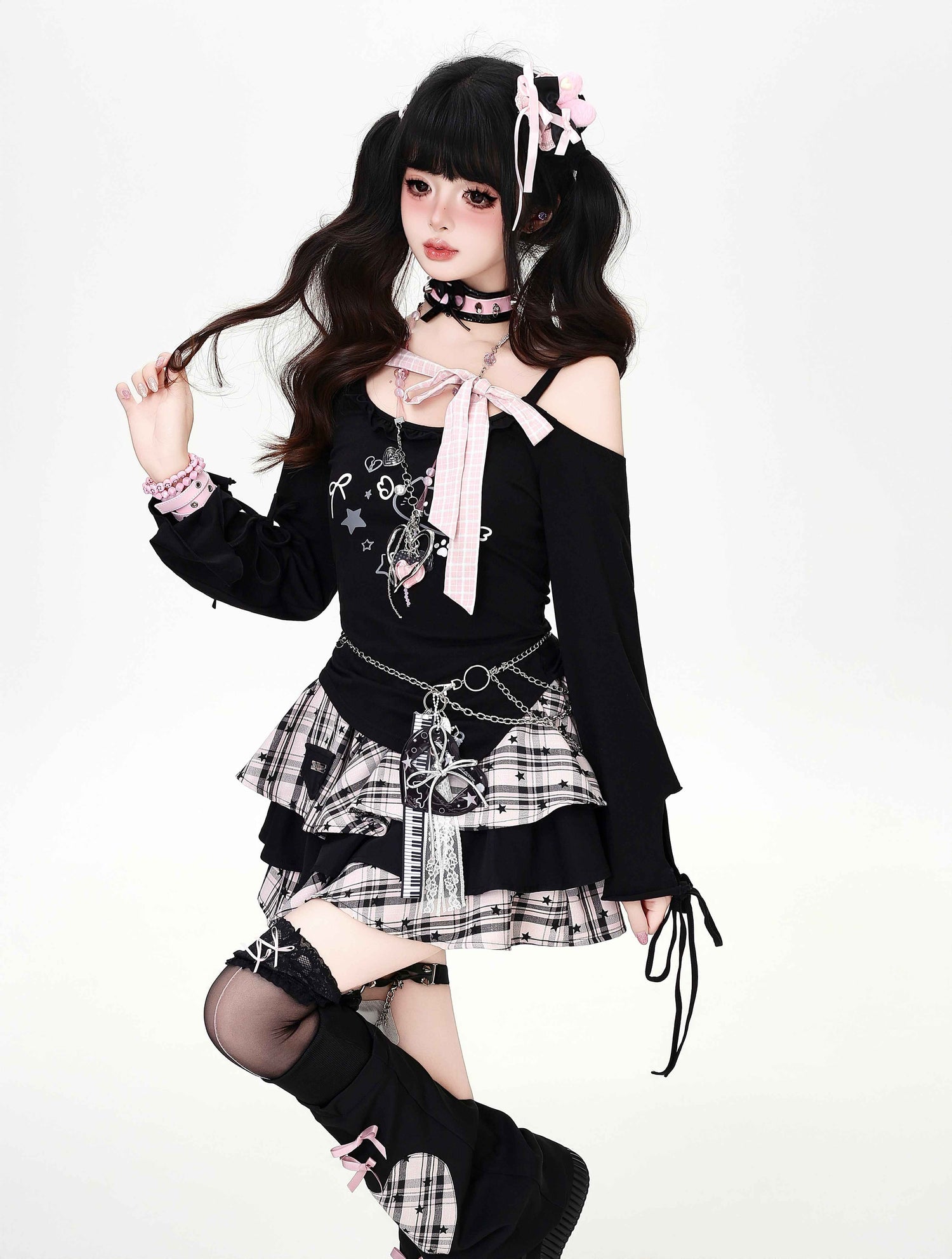 Crazy_Girl_Bow_Tie_Off_Shoulder_Low_Neck_Spliced_Cropped_Women&