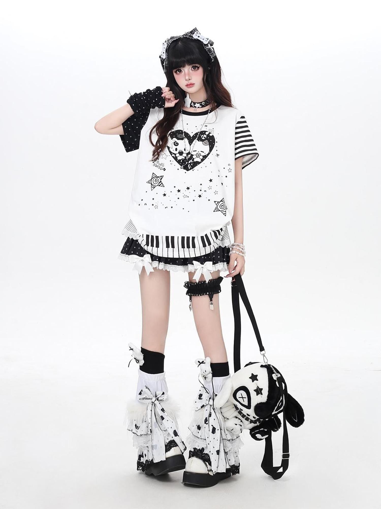 Crazy Girl Cartoon Striped Heart Print Round Neck Oversized Women&