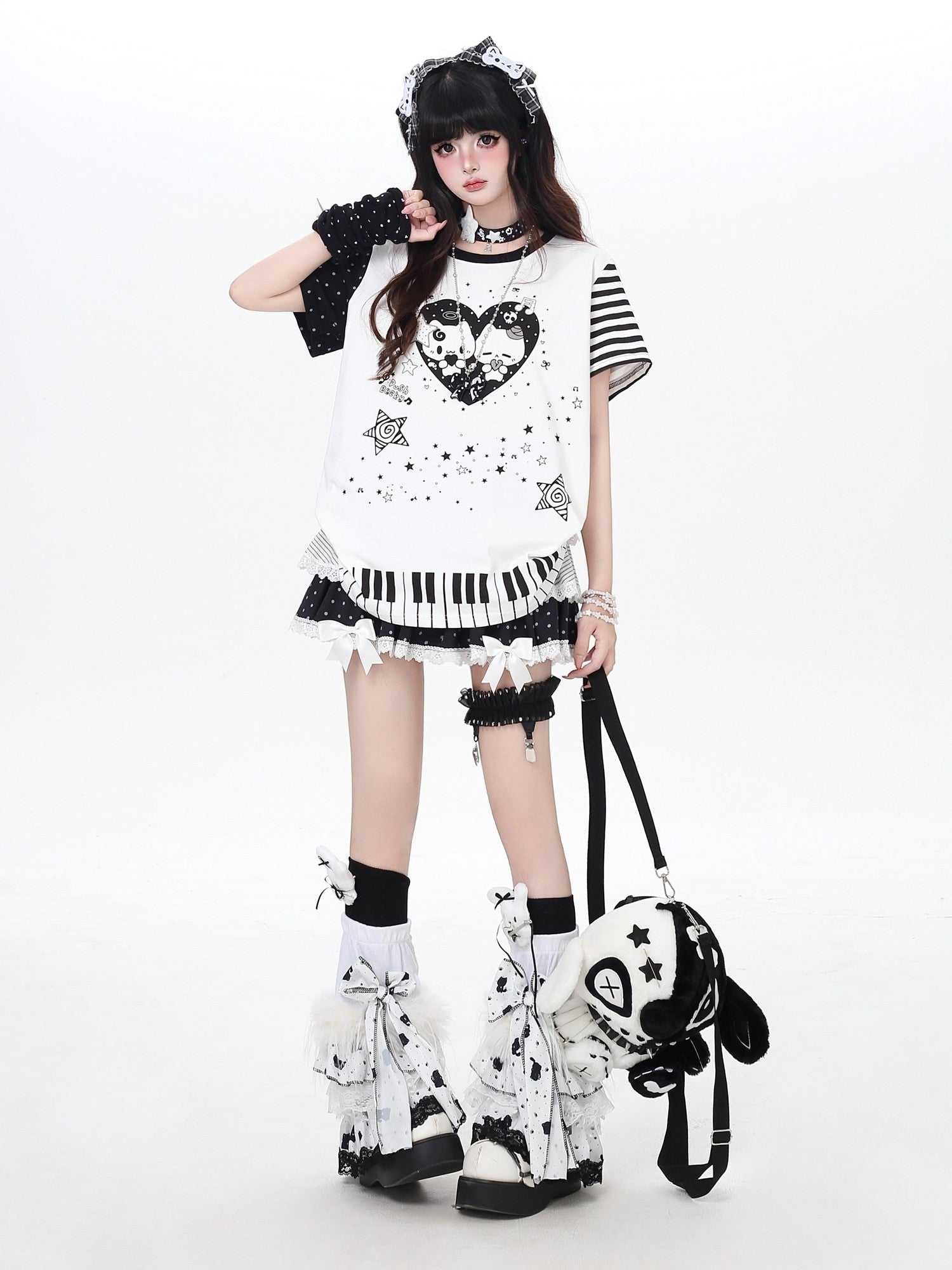 Crazy Girl Cartoon Striped Heart Print Round Neck Oversized Women&