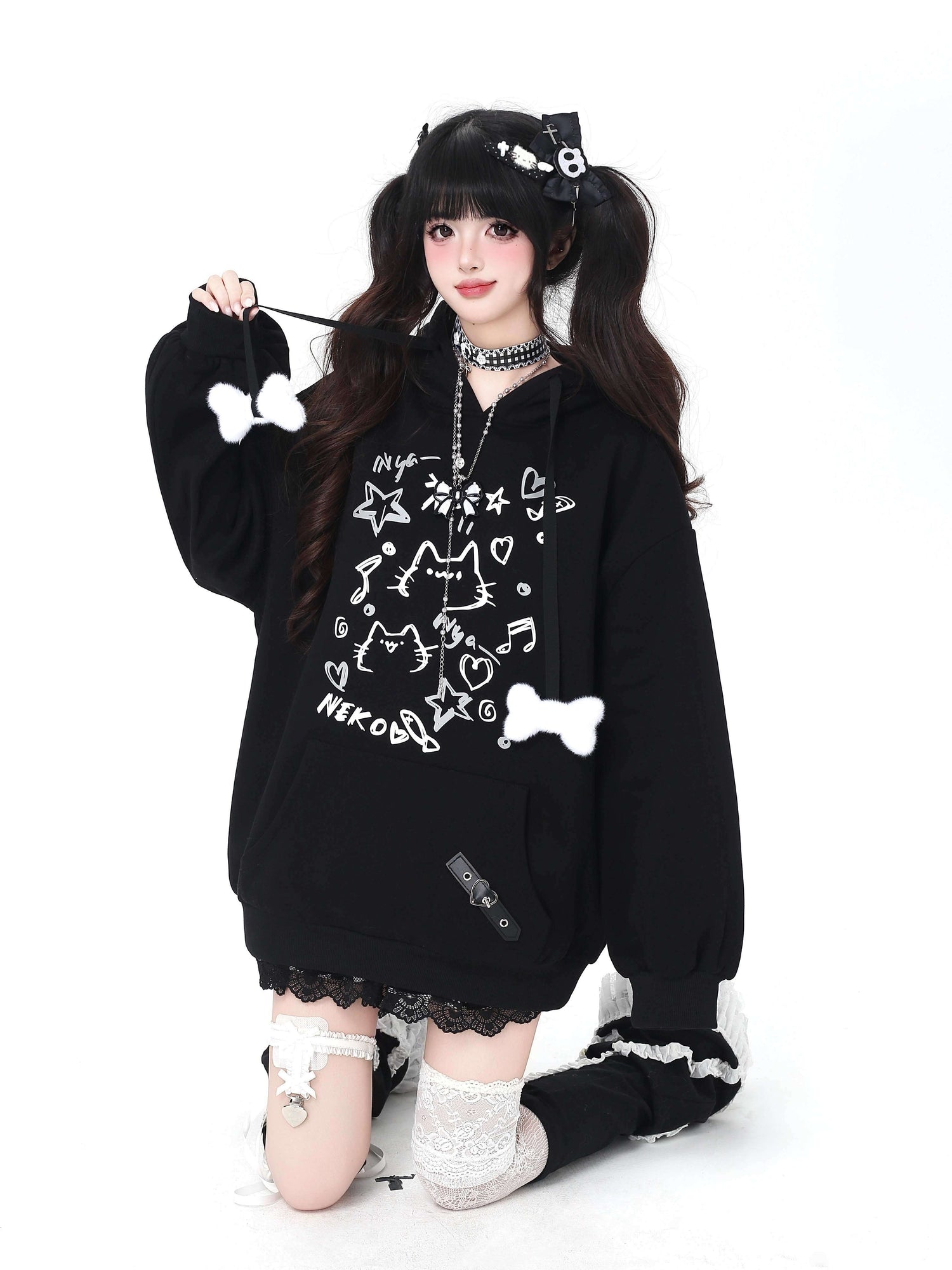 Crazy_Girl_Cat_Graffiti_Print_Bone_Drawstring_Fleece_Cropped_Loose_Women&