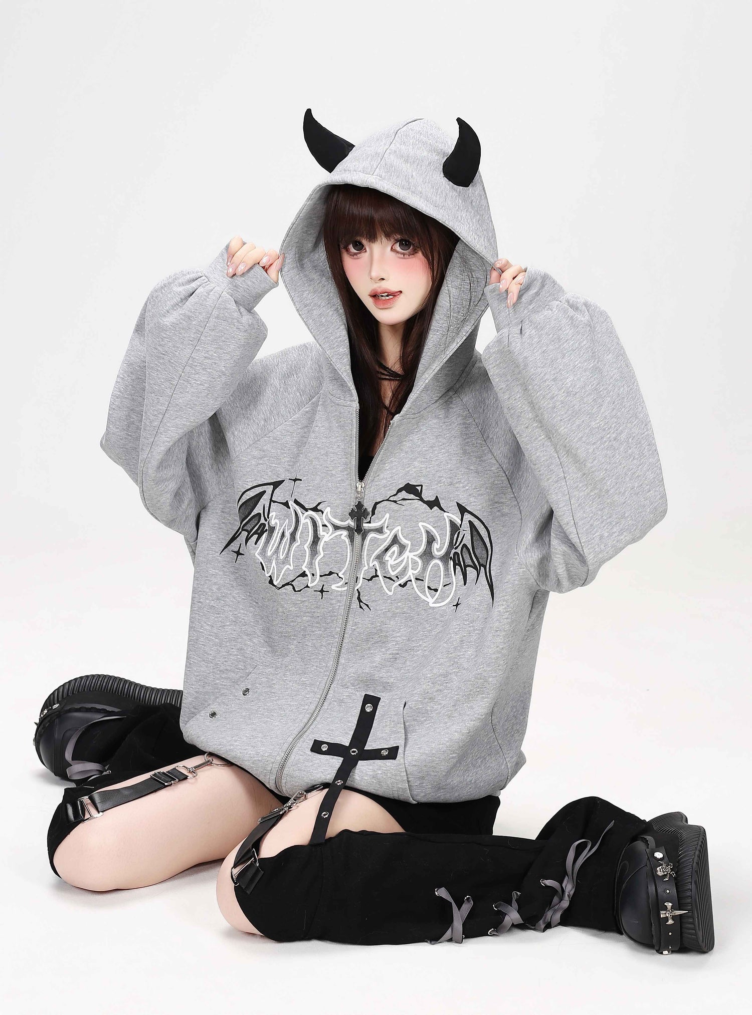 Crazy_Girl_Dark_Demon_Horn_Gothic_Webbing_Hooded_Loose_Women&