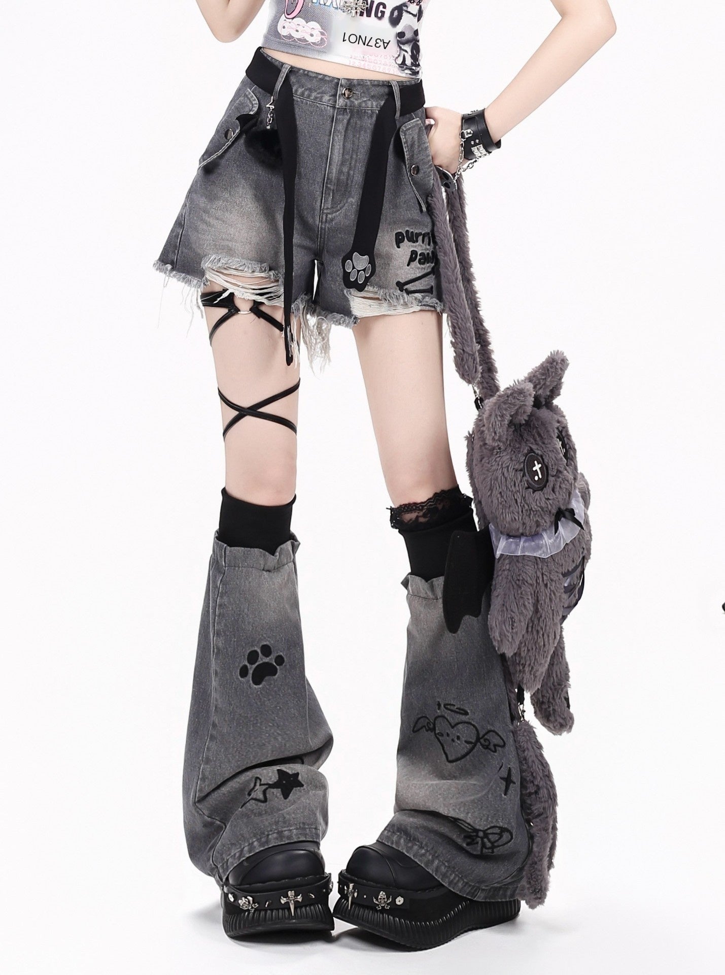 Crazy_Girl_Kitten_Letter_Print_Distressed_High_Waist_Button_Women&
