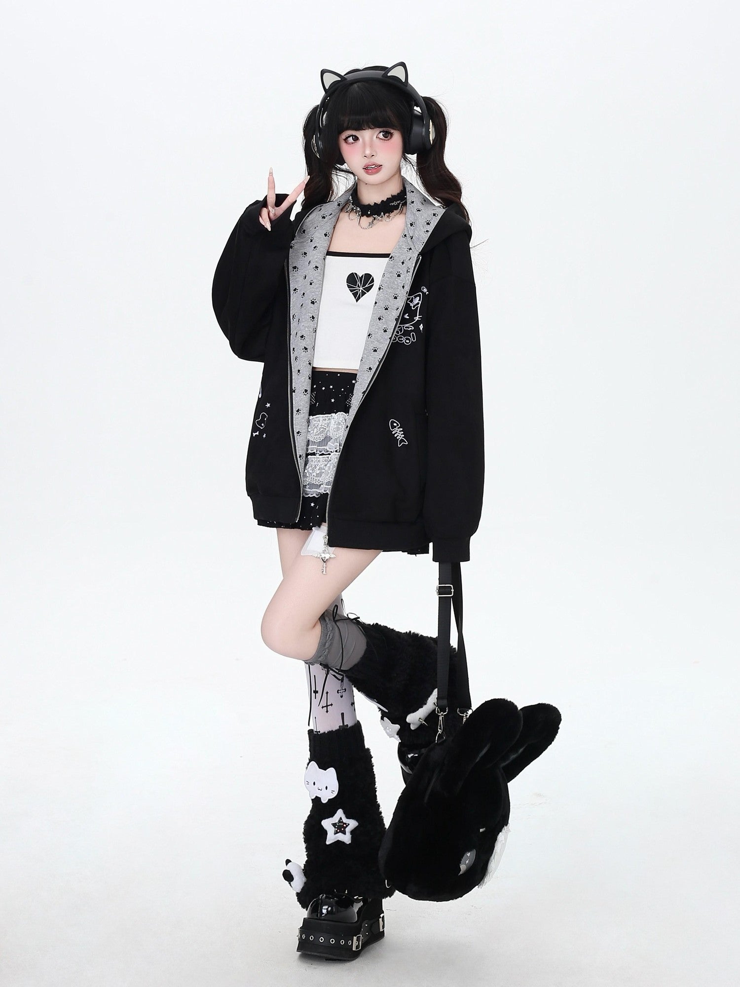 Crazy Girl Kitten Paw Embroidered Cat Ear Hooded Women&