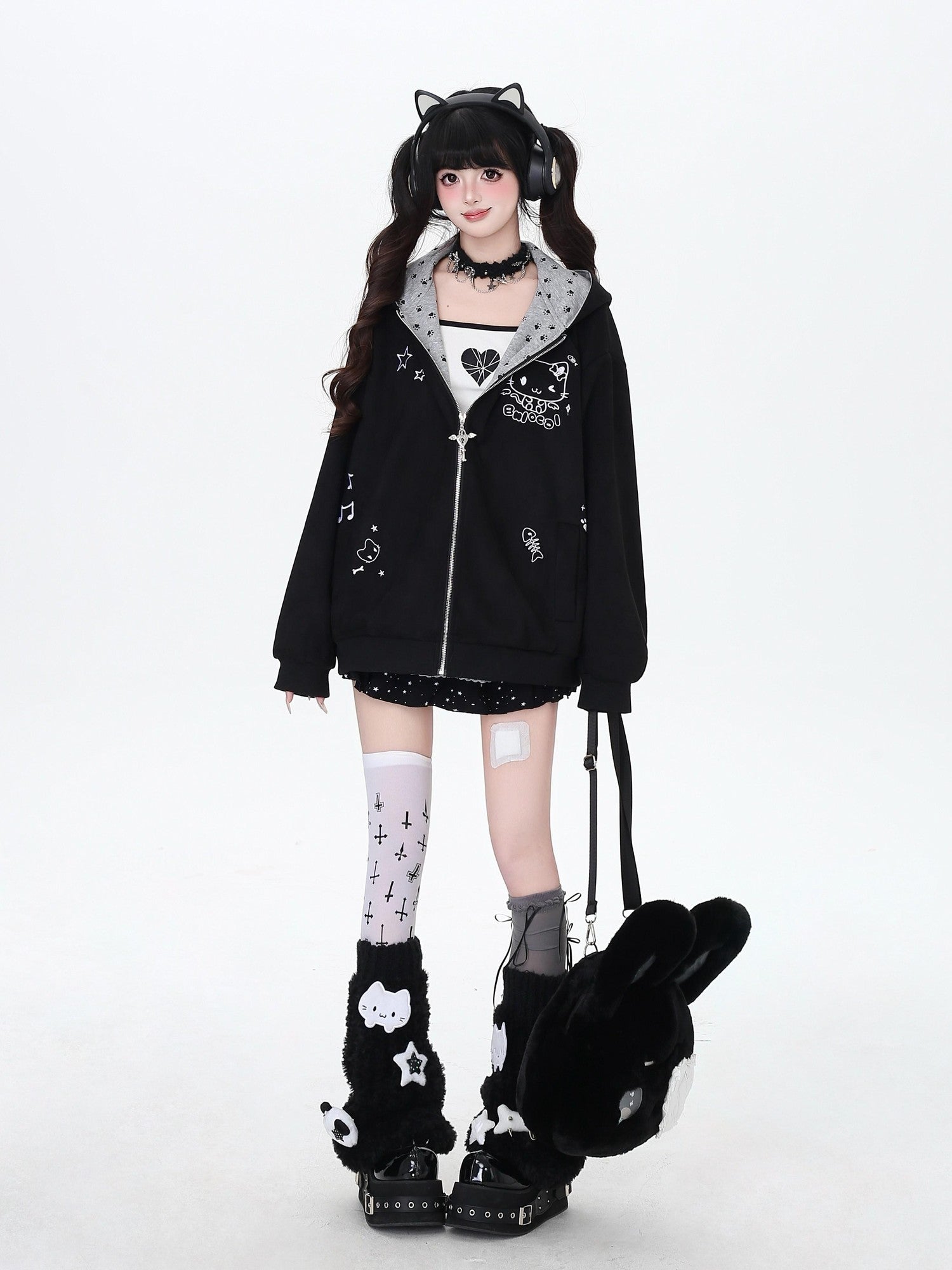 Crazy Girl Kitten Paw Embroidered Cat Ear Hooded Women&