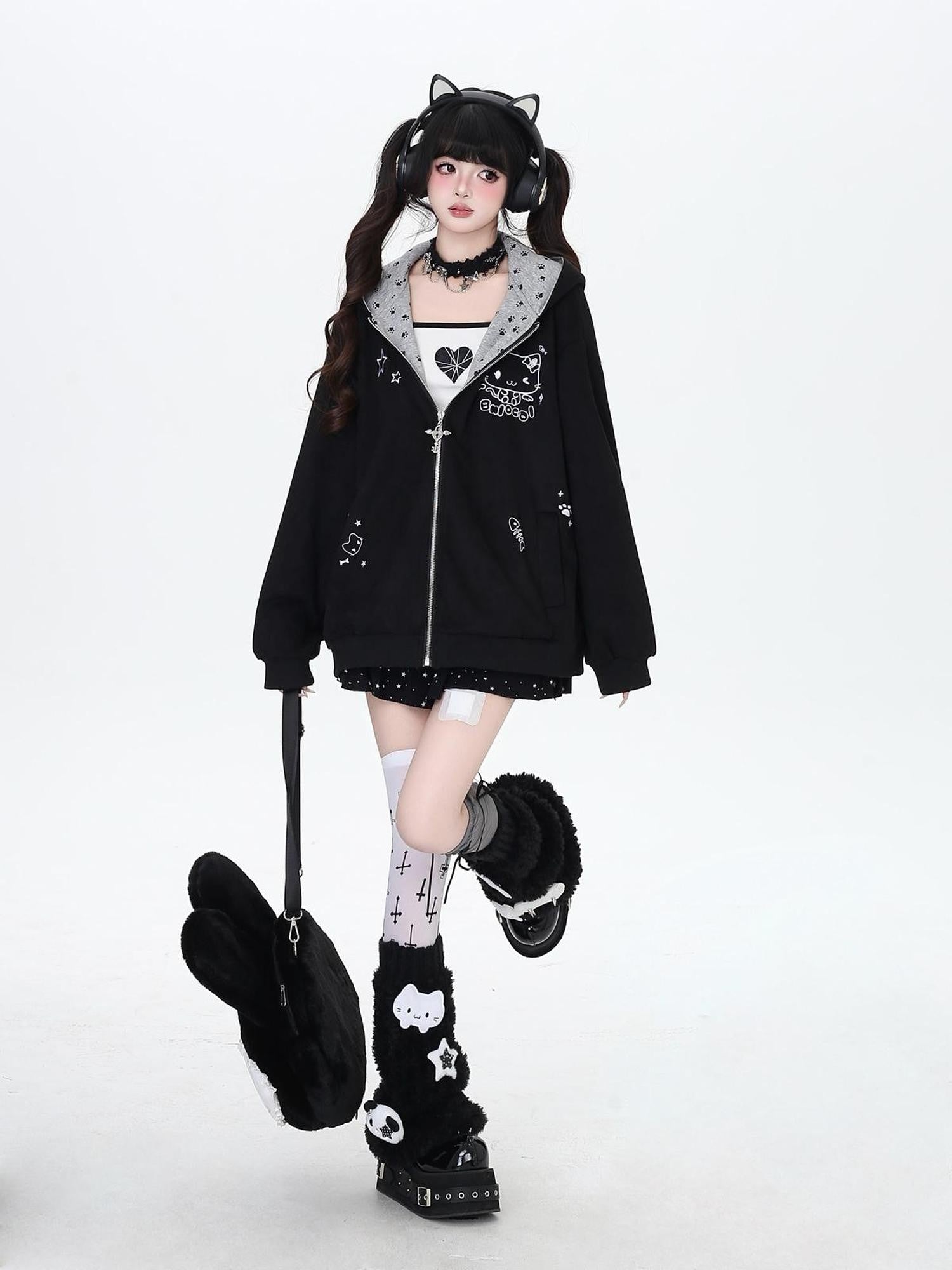 Crazy Girl Kitten Paw Embroidered Cat Ear Hooded Women&