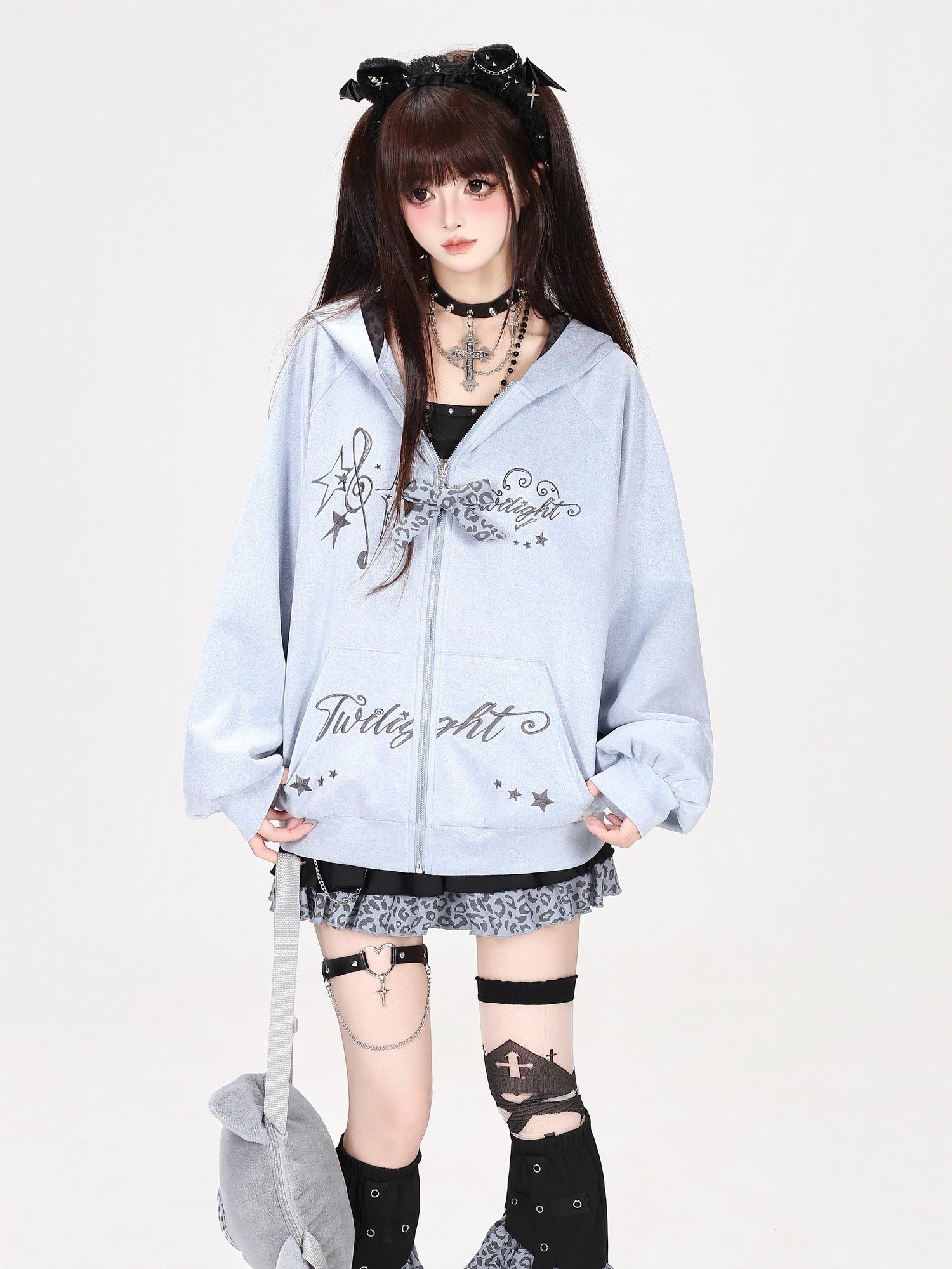 Crazy Girl Leopard Cat Ear Note Embroidered Hooded Women&