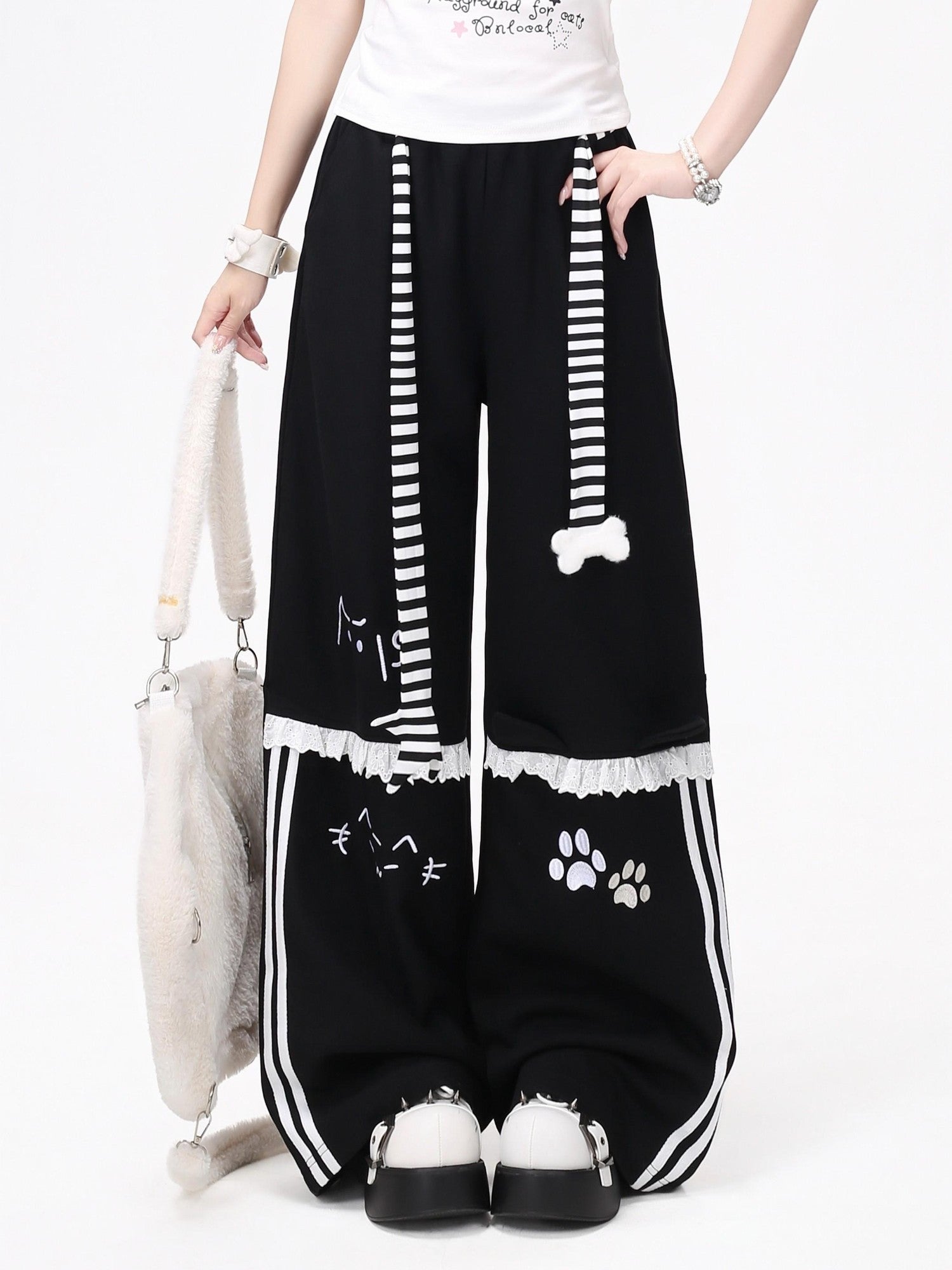 Crazy Girl Line Art Cat Polka Dot Embroidered Lace High Waist Women&