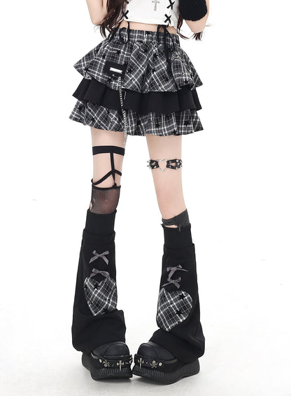 Crazy_Girl_Punk_Plaid_Chain_Distressed_Pleated_Women&