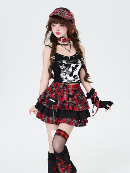 Crazy Girl Punk Plaid Chain Distressed Pleated Women&