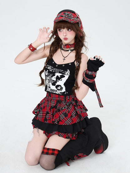 Crazy Girl Punk Plaid Chain Distressed Pleated Women&