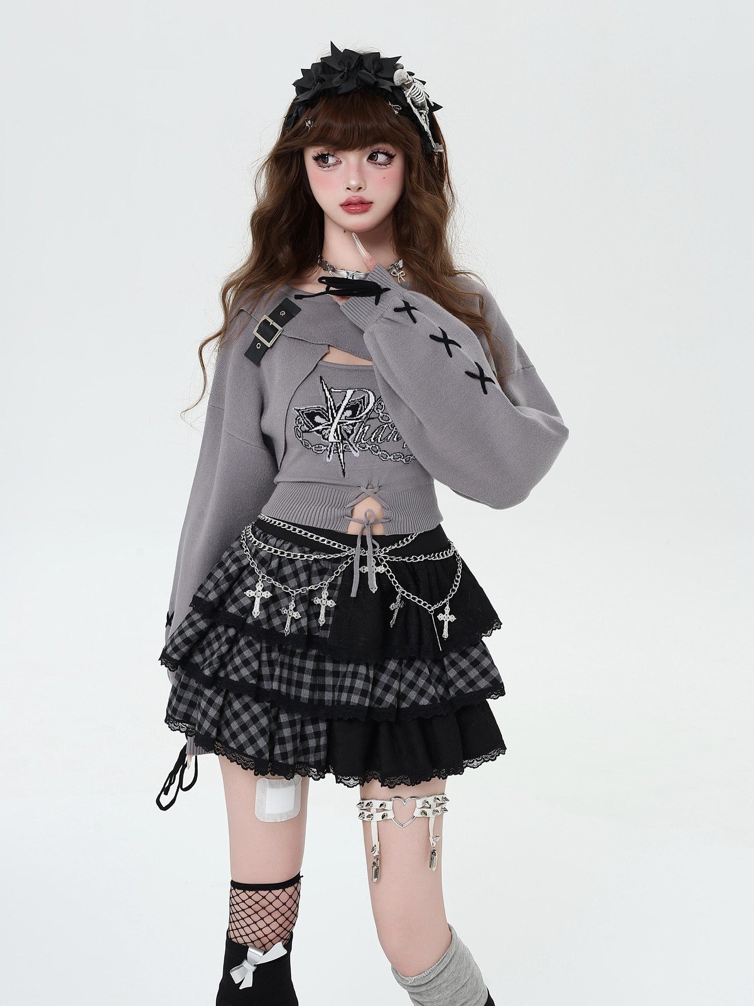 Crazy Girl Sweet Cartoon Letter Crewneck Slim Pullover Women&