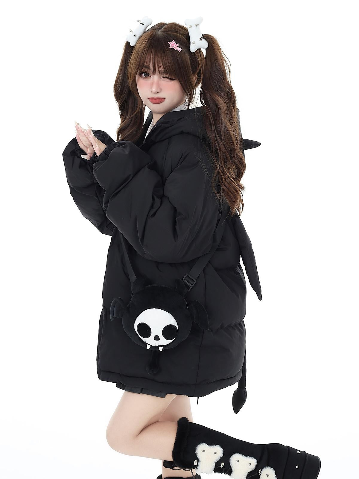 Crazy Girl Sweet Loose 3d Devil Applique Women&