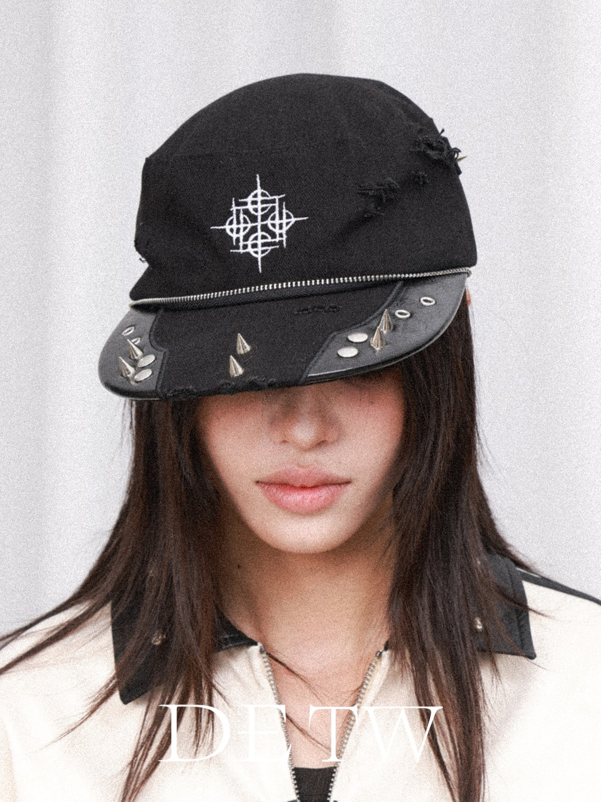 DETW OnLine Distressed Logo Embroidered Studded Zip Flat Brim Women&