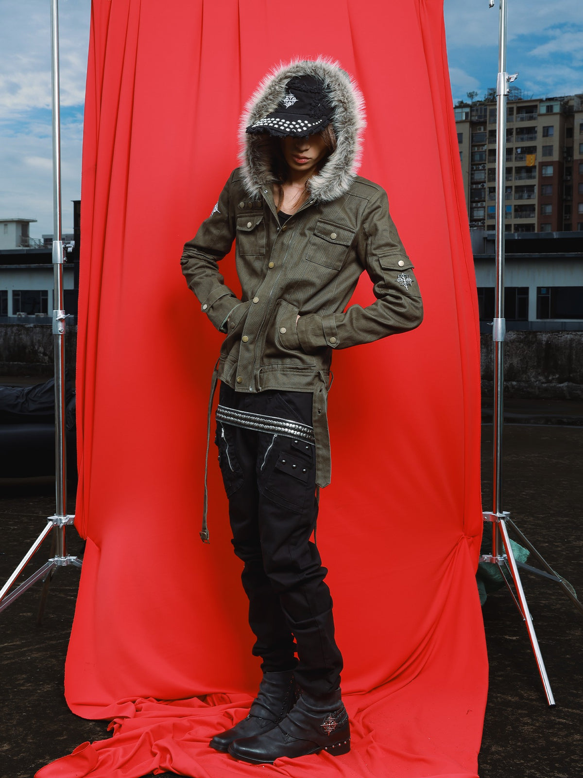 DETW OnLine Embroidered Lace Up Multi Pocket Hooded Faux Fur Collar Women&