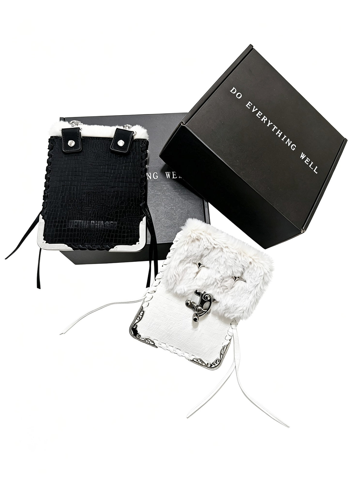 DETW OnLine Plush Spliced Leather Metal Decor Handwoven Square Women&