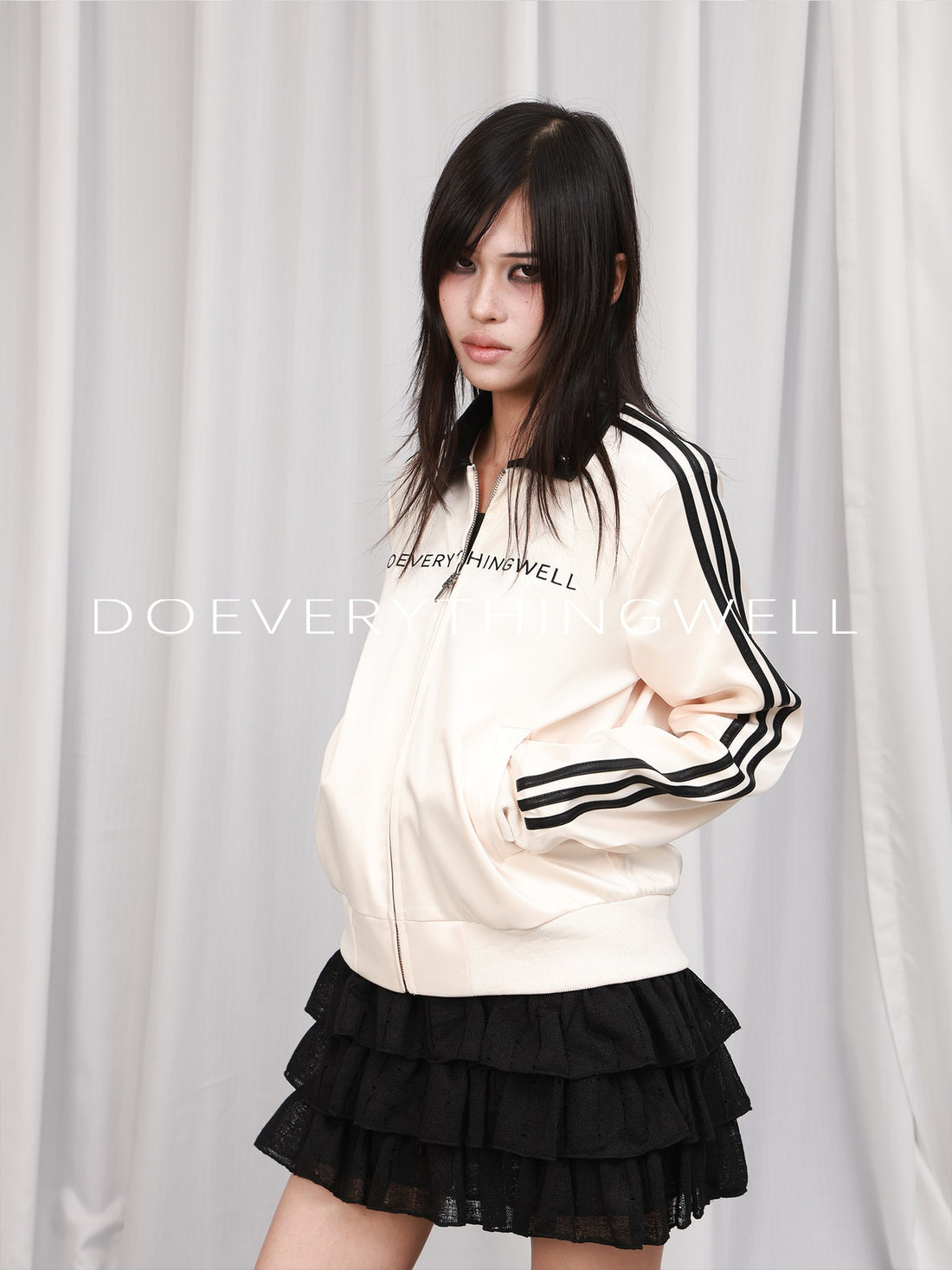 DETW OnLine Rivet Studded Print Satin Panel Women&