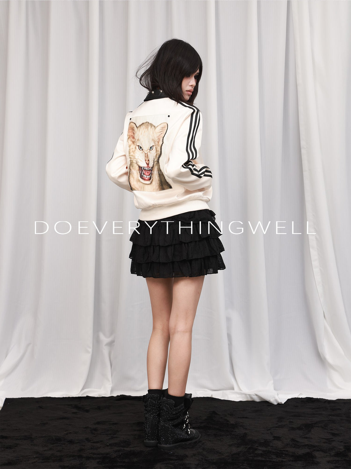 DETW OnLine Rivet Studded Print Satin Panel Women&
