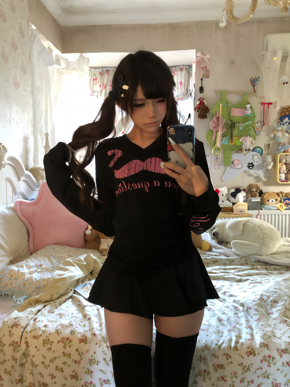 DETW OnLine Slimming Digital Print Letter V-neck Women&