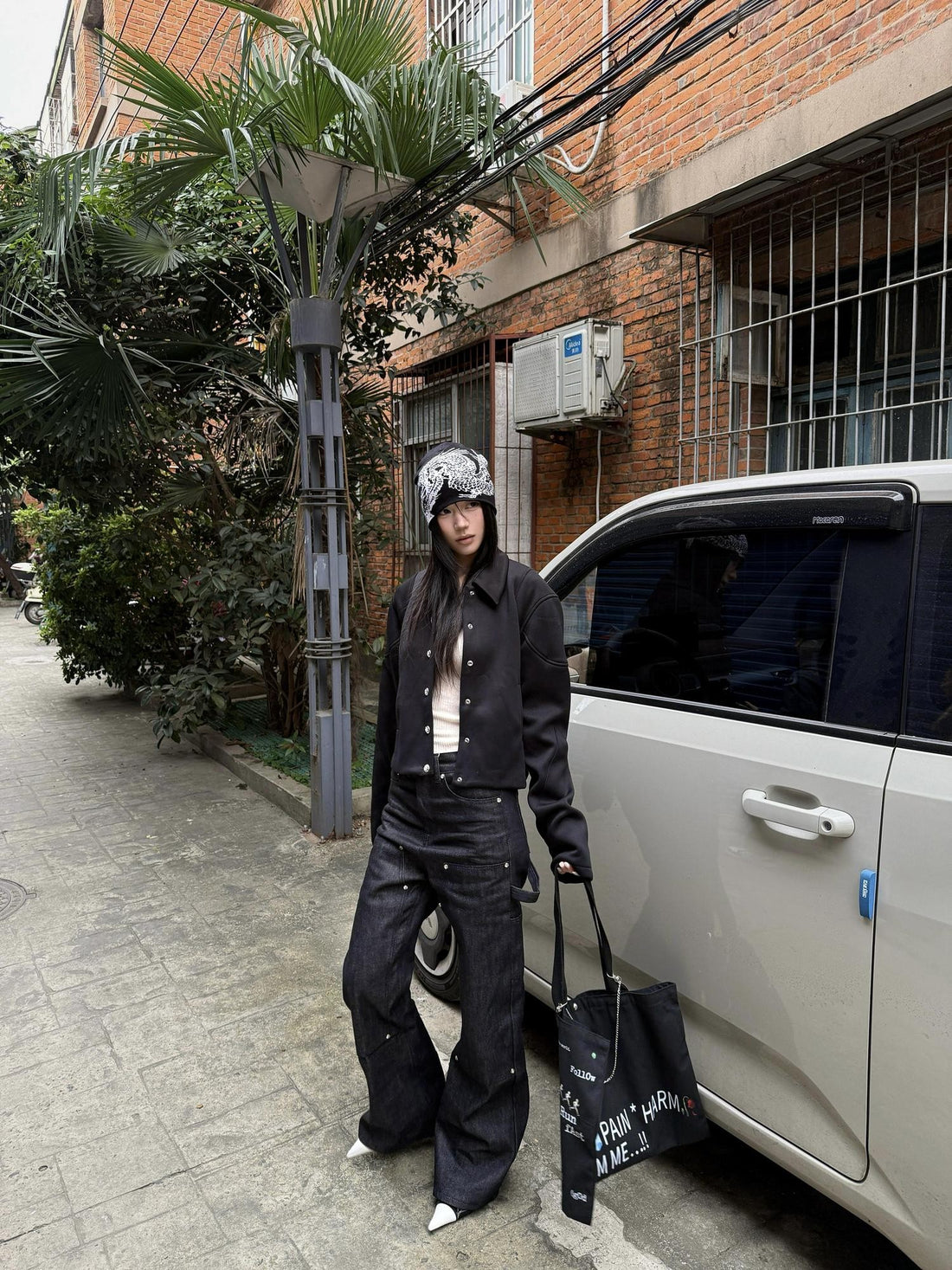DETW onLine Black Armored Metal Button Palace Lapel Women&