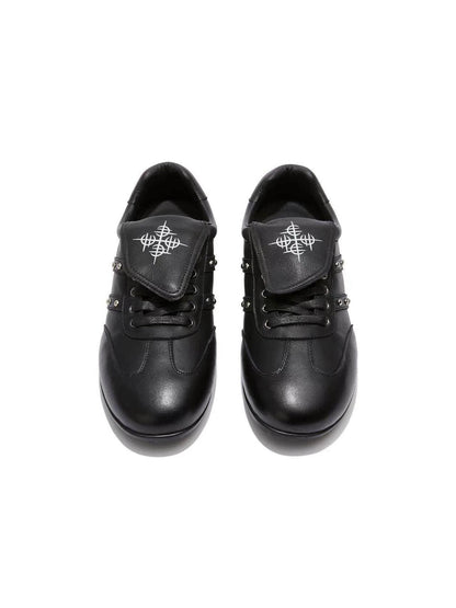 DETW onLine Black Cross Studded Metal Buckle Goodyear Women&