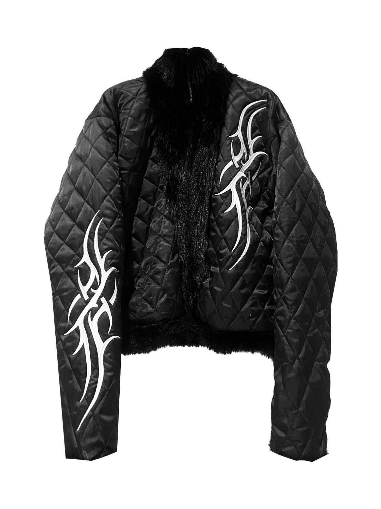 DETW onLine Black Plush Fur Studded Totem Reversible Quilted Women&