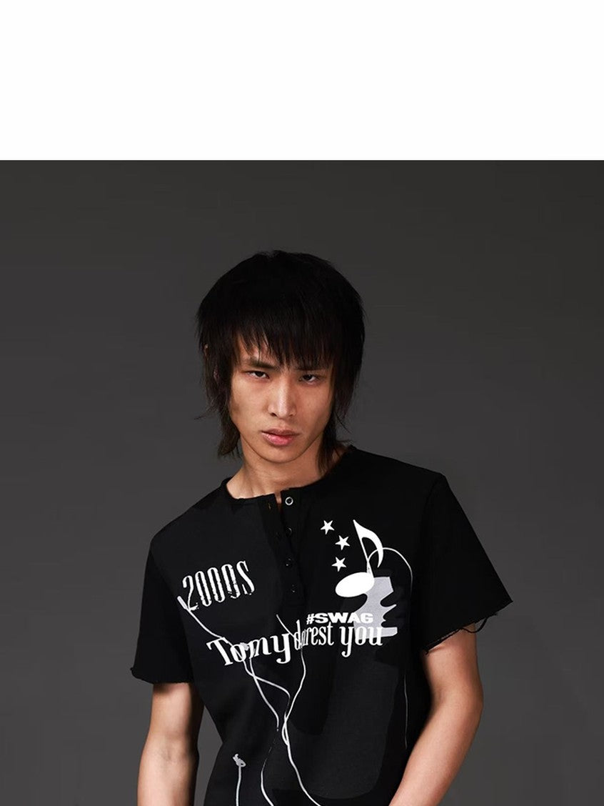 DETW onLine Black Portrait Print Henley Women&