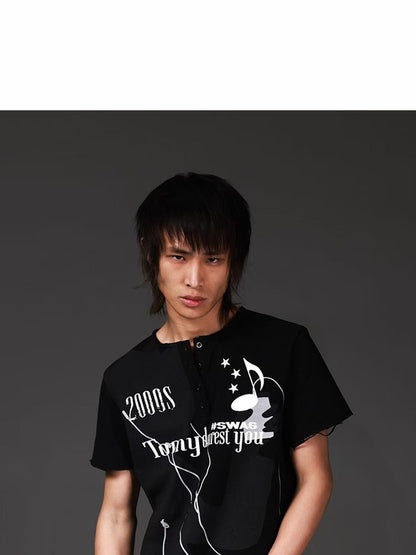 DETW onLine Black Portrait Print Henley Women&