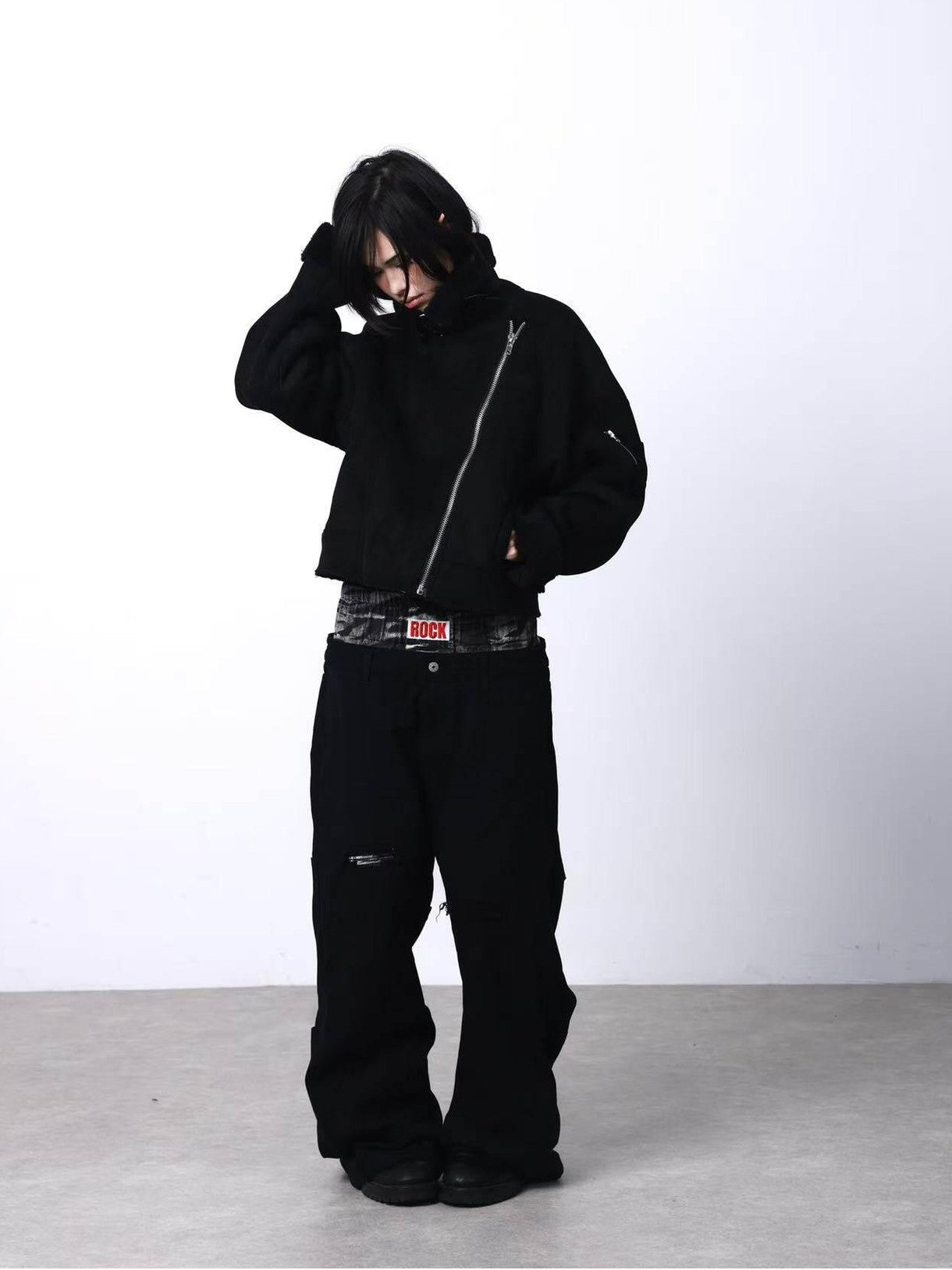DETW onLine Black Slanted Zipper Metal Hardware Women&