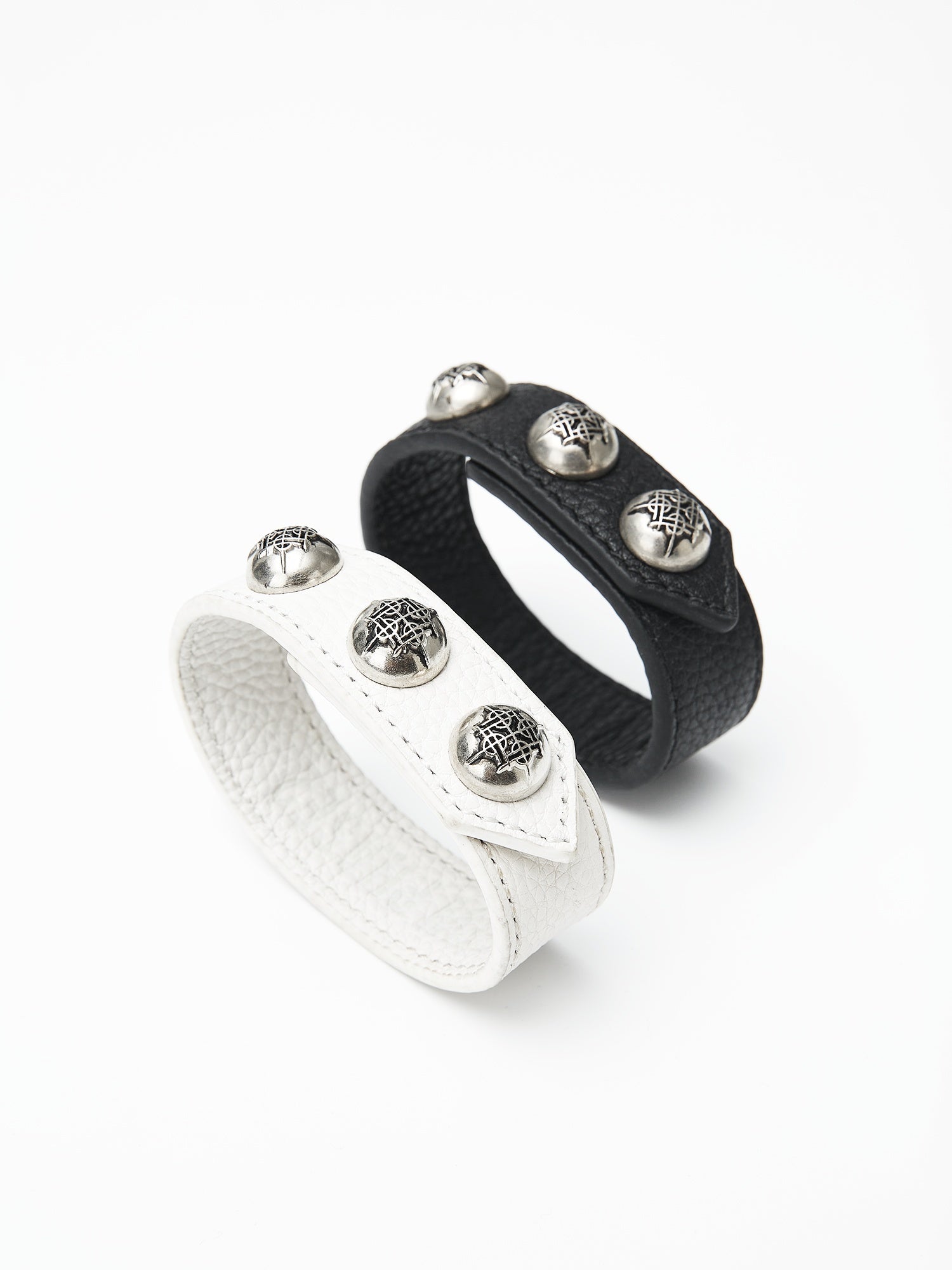DETW_onLine_Black_White_Metal_Custom_Adjustable_Women&