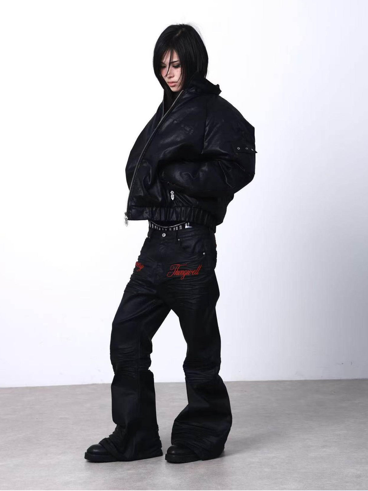 DETW onLine Brushed Wax Coated Pleated Embroidered Women&