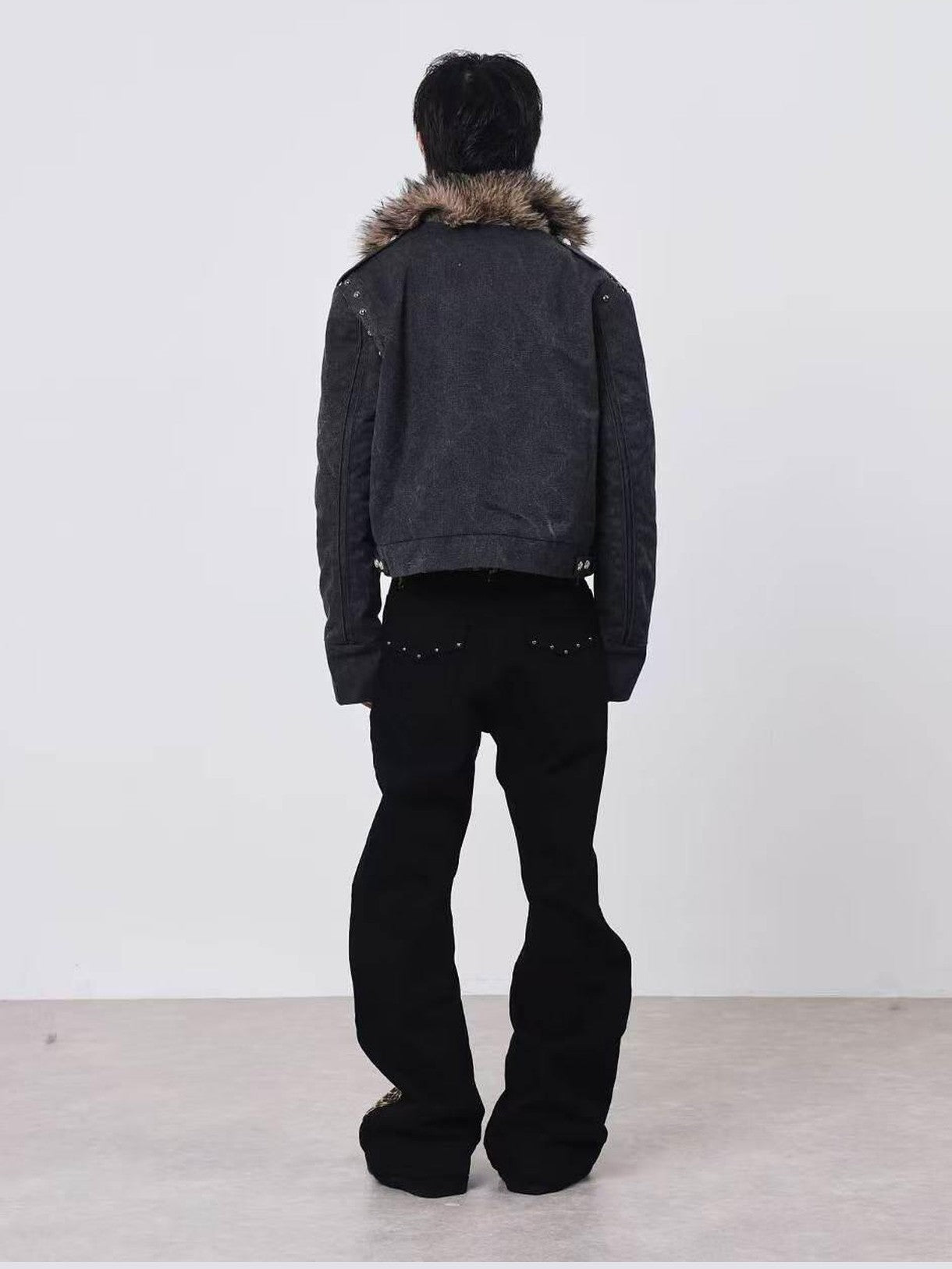 DETW onLine Cement Gray Studded Asymmetric Zip Fur Collar Cropped Women&