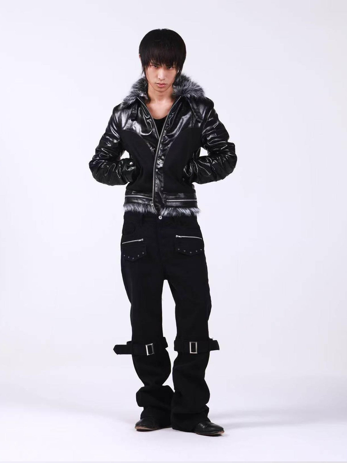 DETW onLine Dark Knight Cross Washed Wax Faux Fur Collar Women&