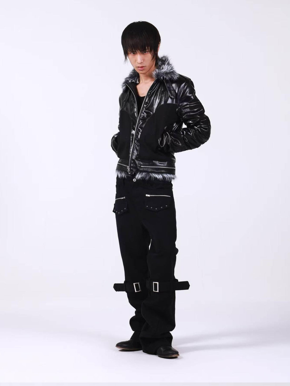 DETW onLine Dark Knight Cross Washed Wax Faux Fur Collar Women&