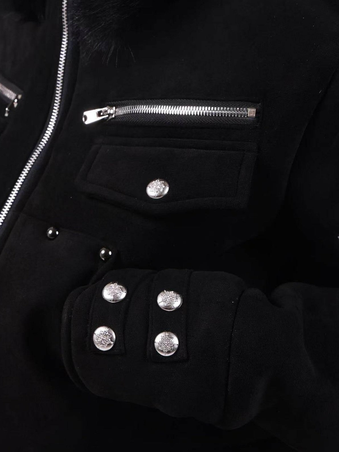 DETW onLine Dark Knight Metal Cross Fur Collar Women&
