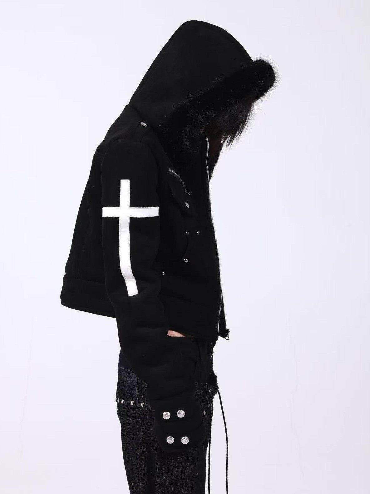 DETW onLine Dark Knight Metal Cross Fur Collar Women&