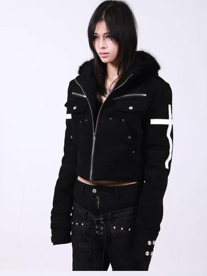 DETW onLine Dark Knight Metal Cross Fur Collar Women&