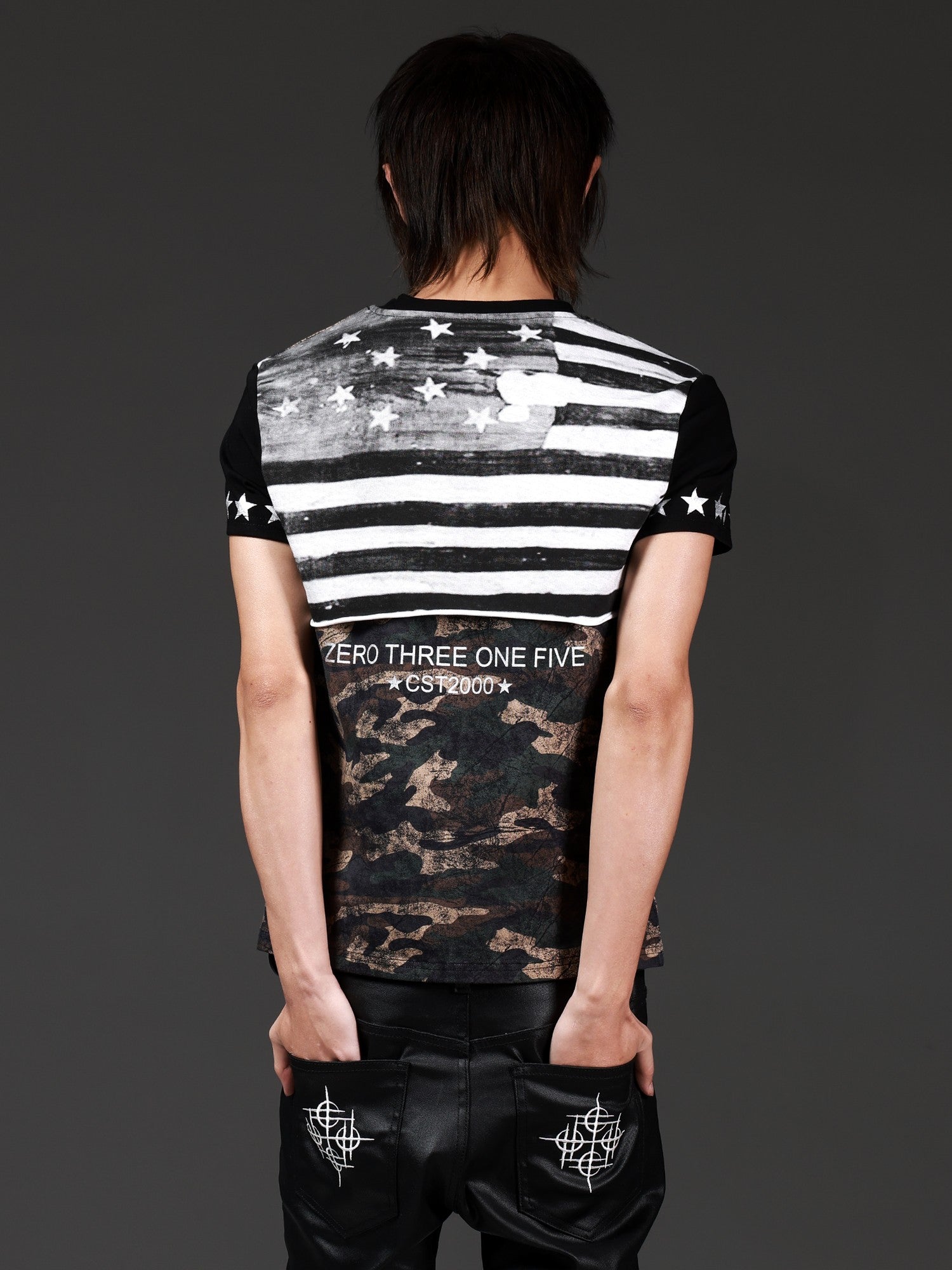 DETW onLine Distressed Camo Applique Foil Print Women&