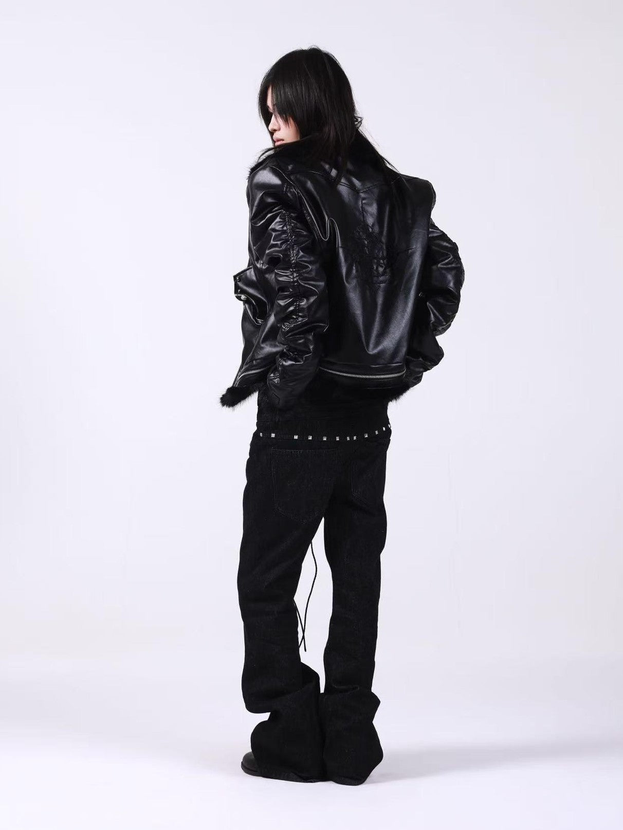DETW onLine Embroidered Patchwork Fur Bomber Metal Hardware Women&