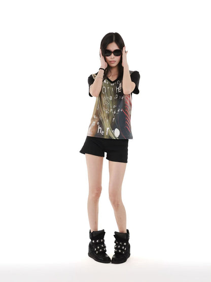 DETW onLine Full Portrait V-neck Digital Print Women&