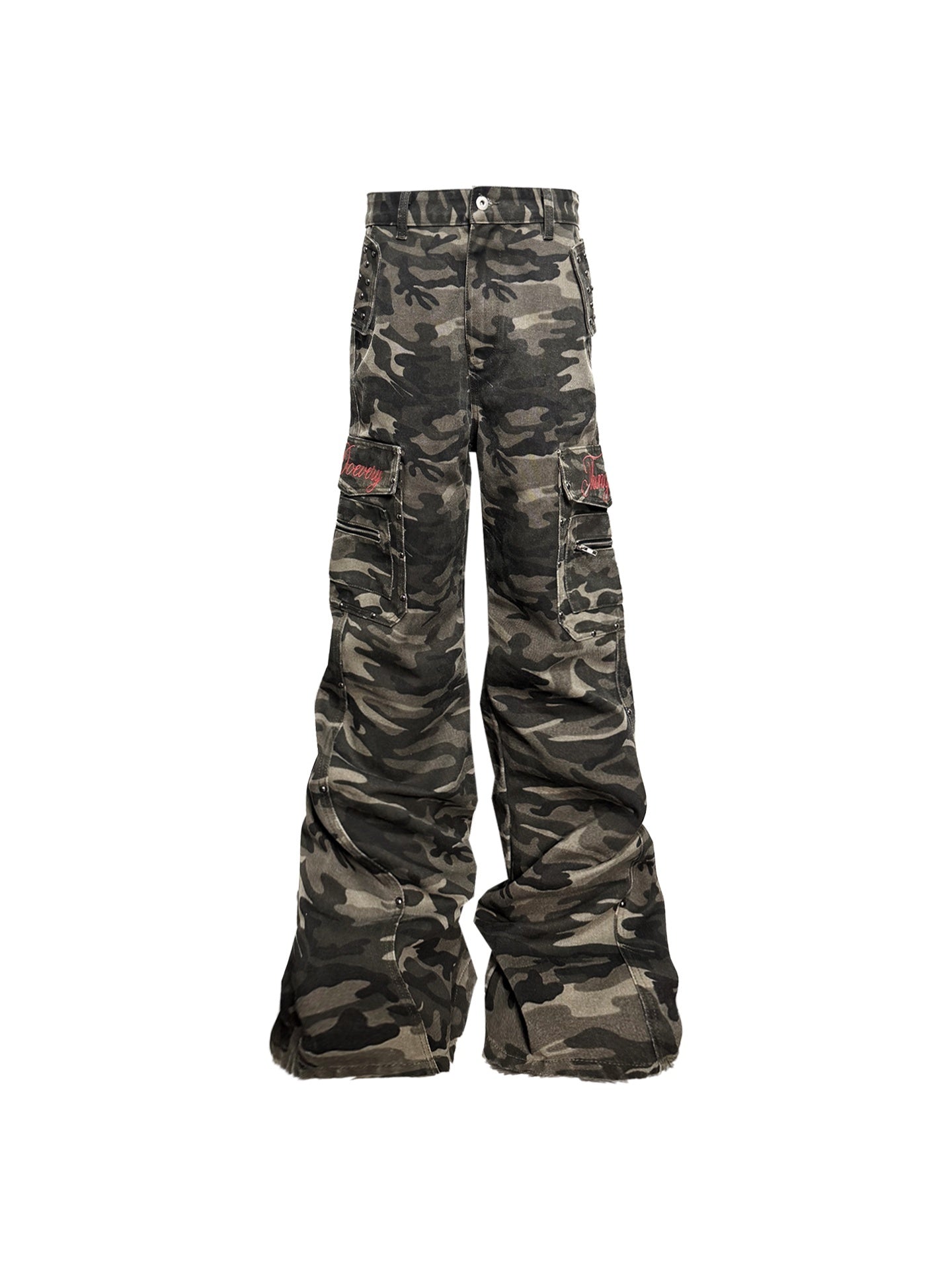 DETW_onLine_Green_Camo_Rivet_Embroidered_Cargo_Women&
