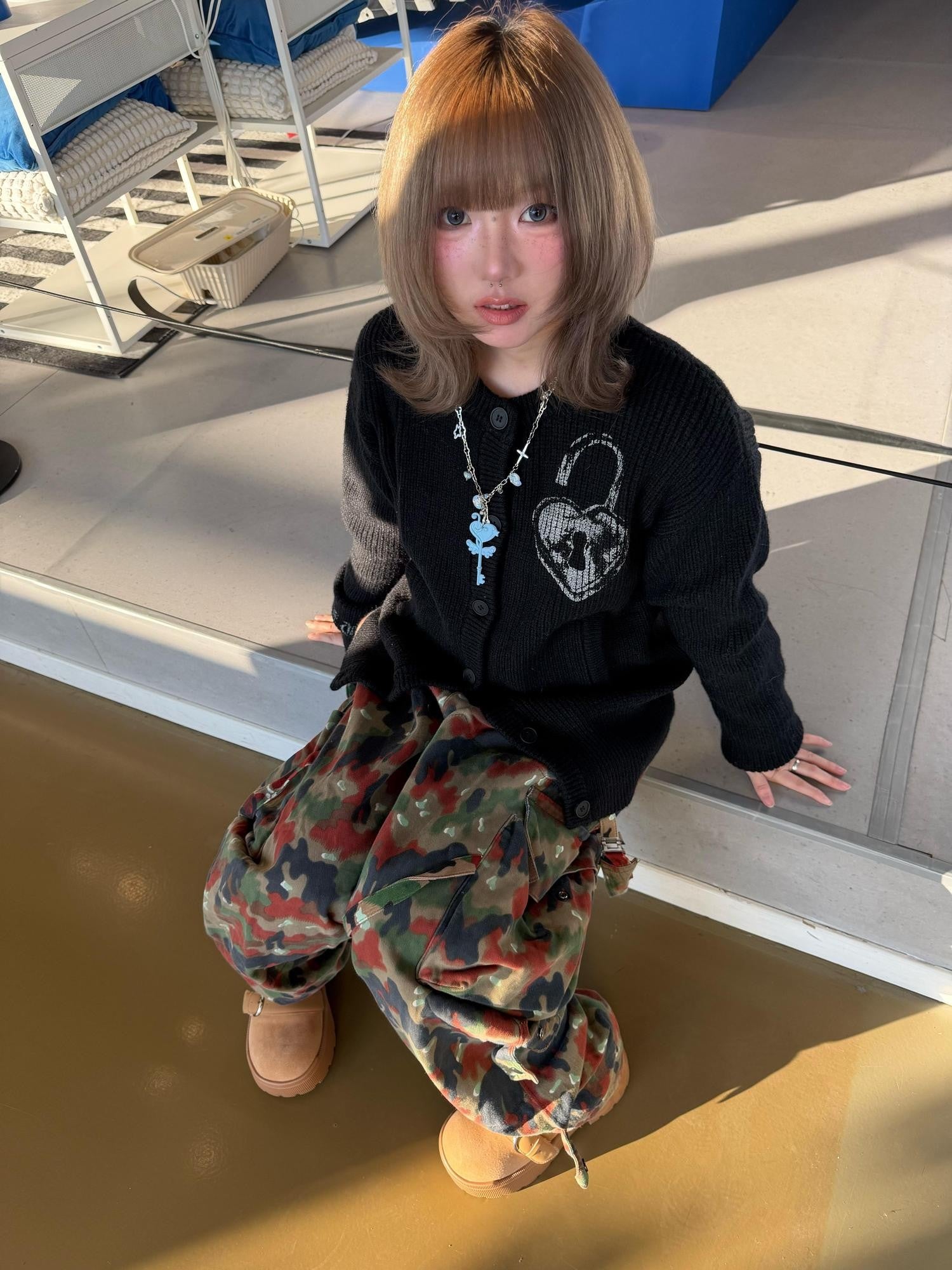 DETW onLine Heart Lock Cartoon Print Chunky Knit Women&